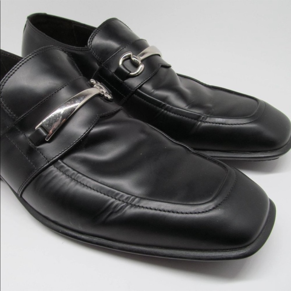 Shoes - Picture 2 of 4